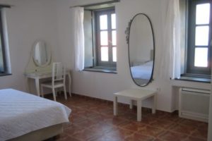 KK HOUSES ΕΝΟΙΚΙΑΖΟΜΕΝΑ ΔΩΜΑΤΙΑ ΥΔΡΑ