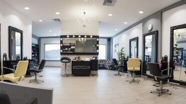 FZ BEAUTY SALON ΑΝΤΡΙΚΟ ΠΑΙΔΙΚΟ ΓΥΝΑΙΚΕΙΟ ΚΟΜΜΩΤΗΡΙΟ ΣΑΝΤΟΡΙΝΗ